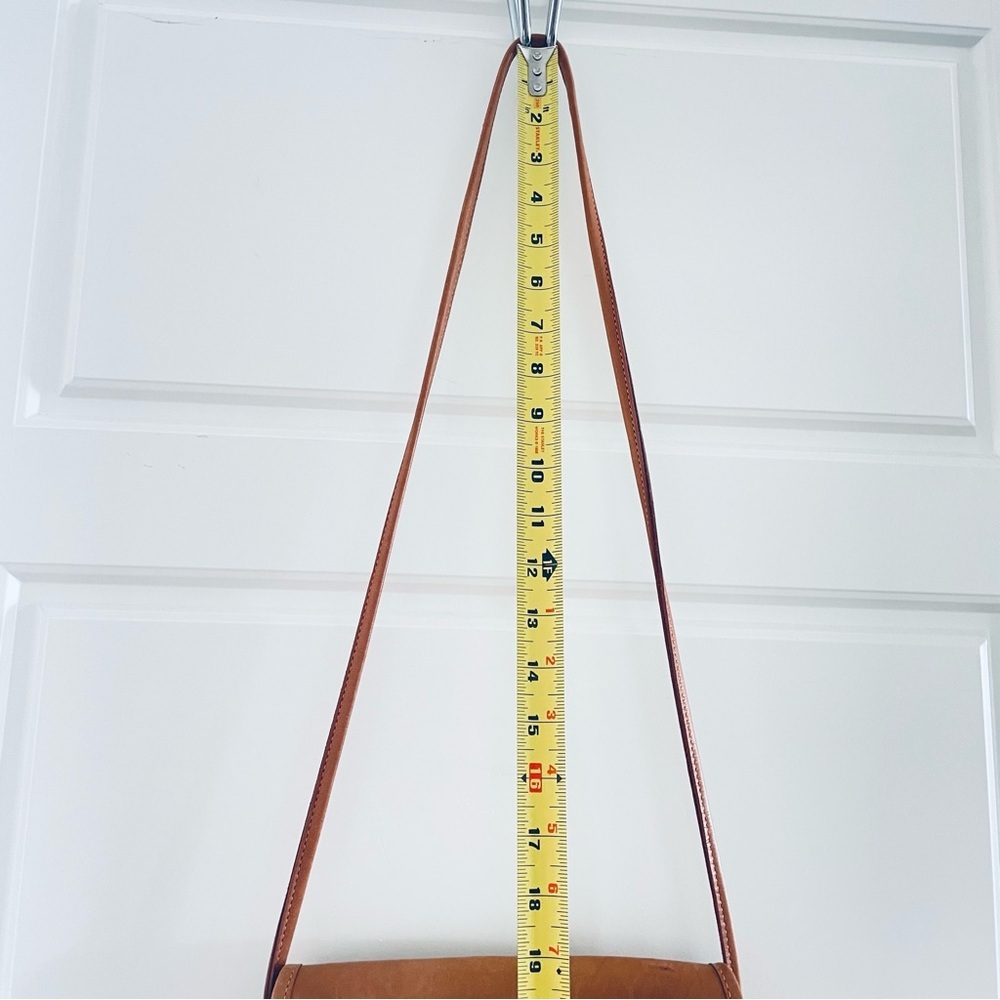 Coach Vintage Leather Tan Single Flap Crossbody Shoulder Cognac Bag - Picture 7 of 16